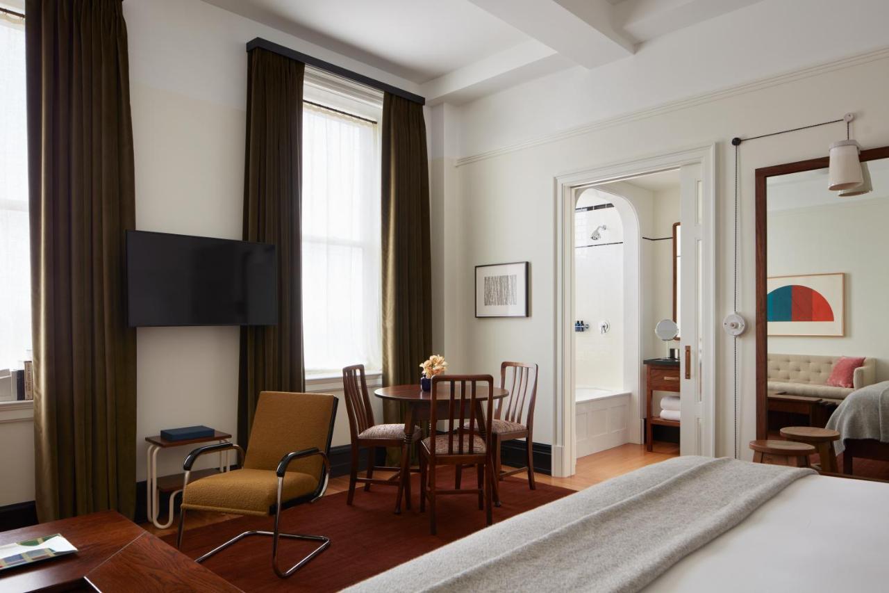 Nine Orchard Hotel New York Exterior photo