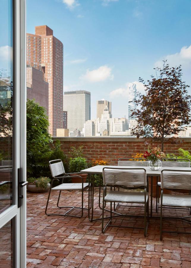 Nine Orchard Hotel New York Exterior photo